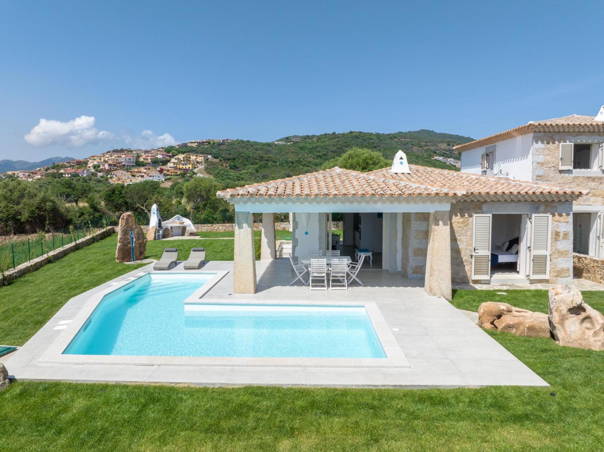 Villa Corallo Sx Ottiolu Порто Отиолу Екстериор снимка