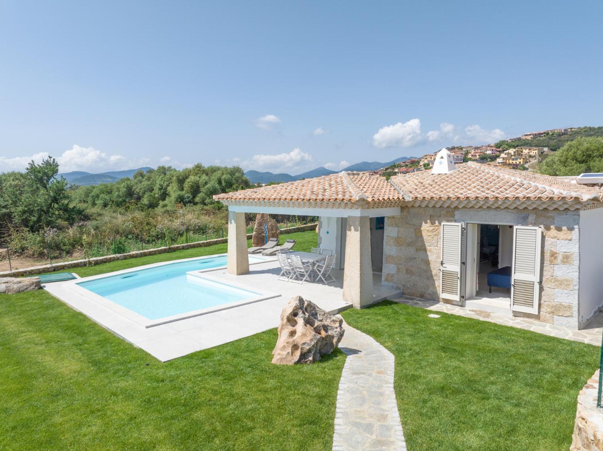 Villa Corallo Sx Ottiolu Порто Отиолу Екстериор снимка